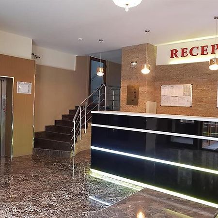 Hotel Uranus Bucureşti Ngoại thất bức ảnh